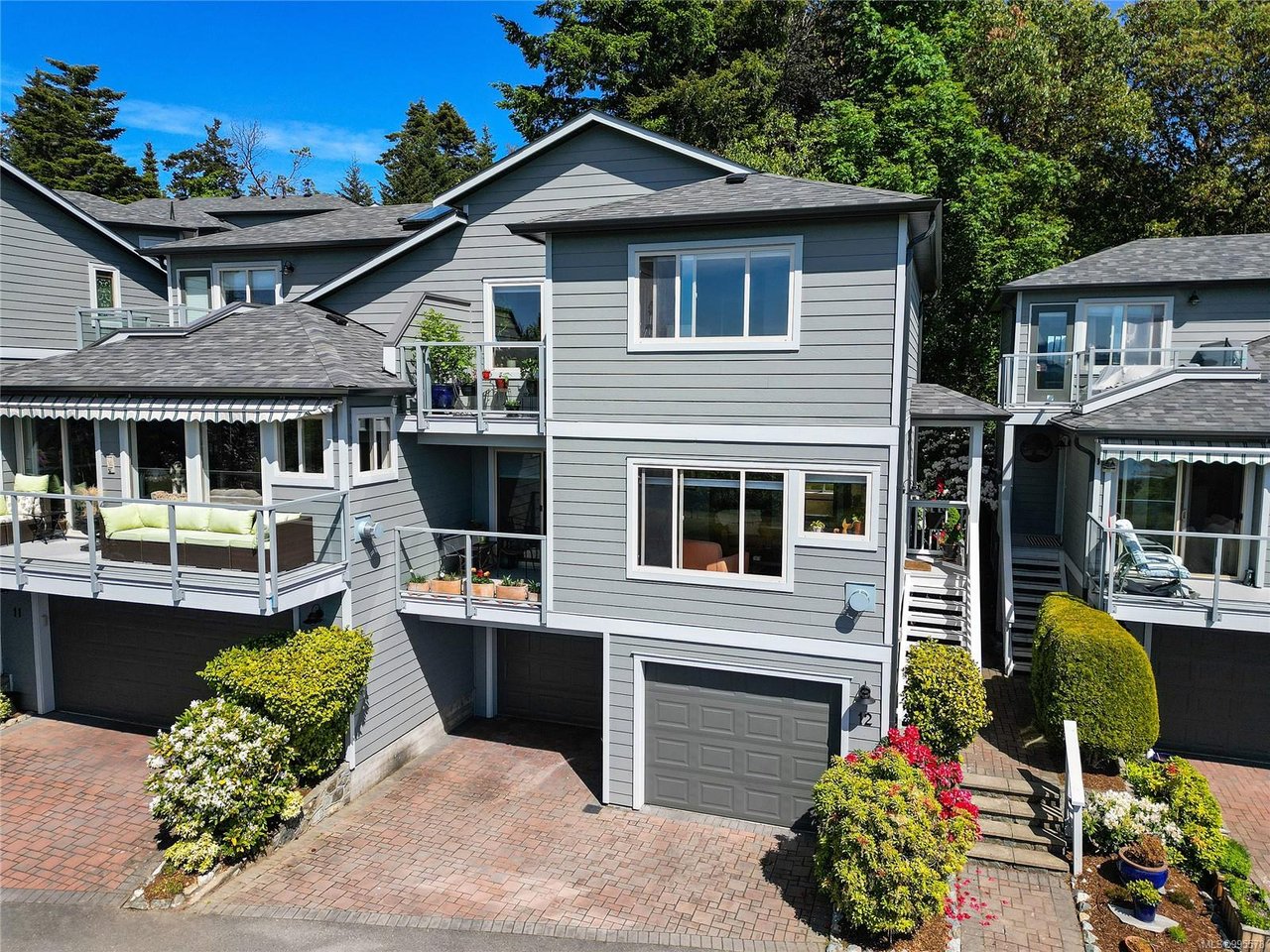 12-127 Aldersmith Pl