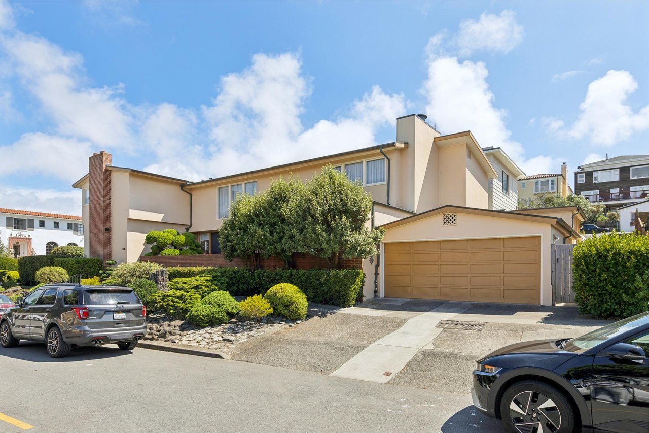 201 Sea Cliff Avenue