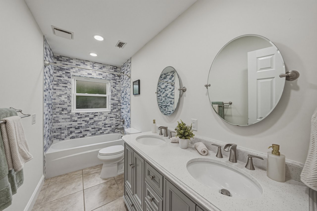 7601 Thunderhead Street