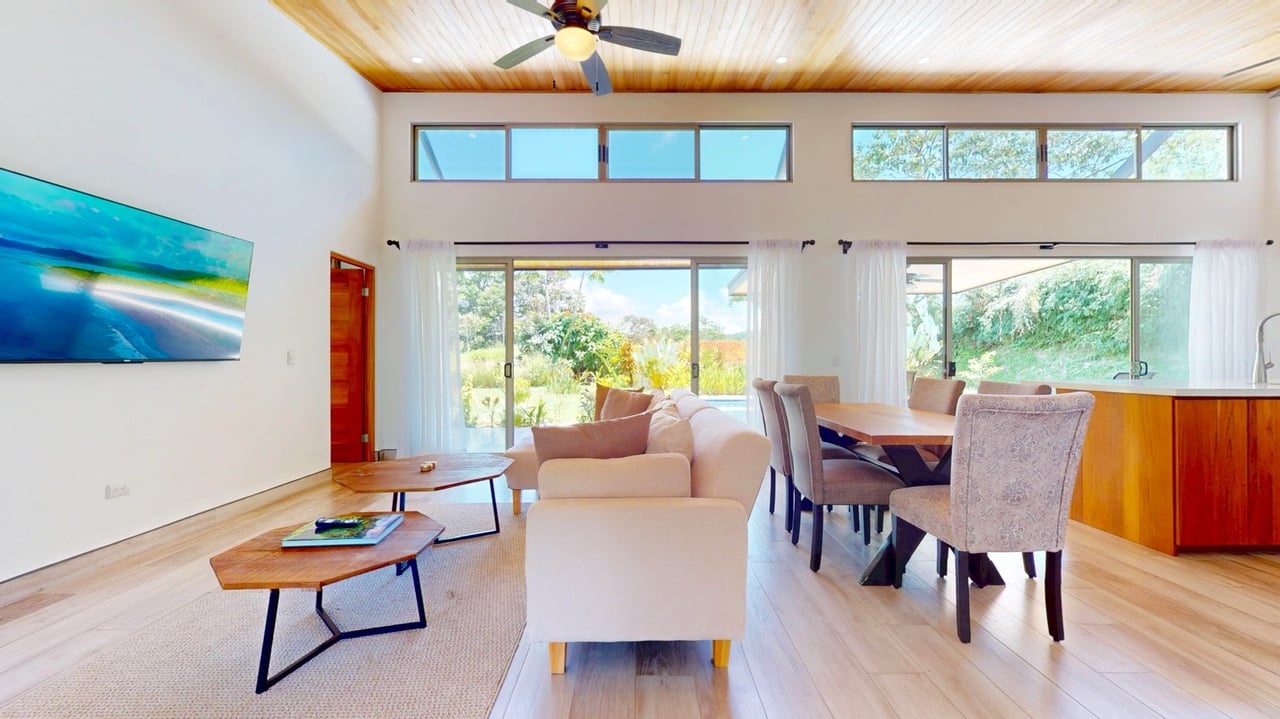 Modern 3-Bedroom Home with Pool in Gated Community, Ojochal, Costa Rica
