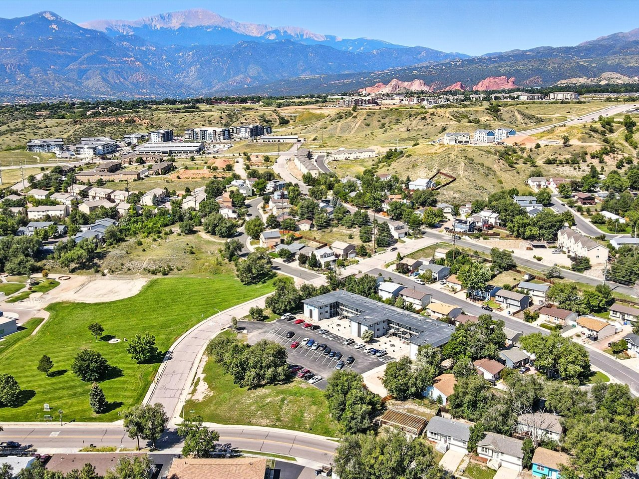 2706 N Chestnut Street