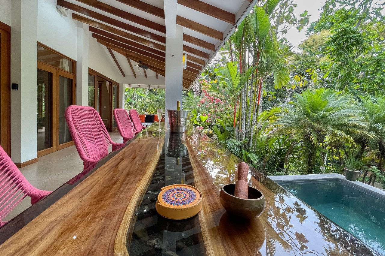 Casa Ventanas – A Tropical Home for Sale in Manuel Antonio