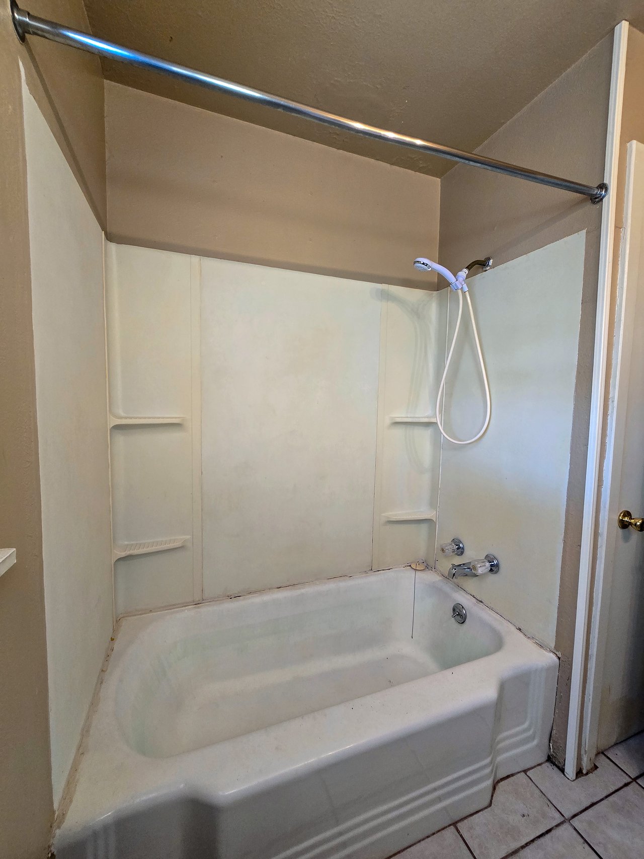 413 W Burns, Shawnee, OK 74801
