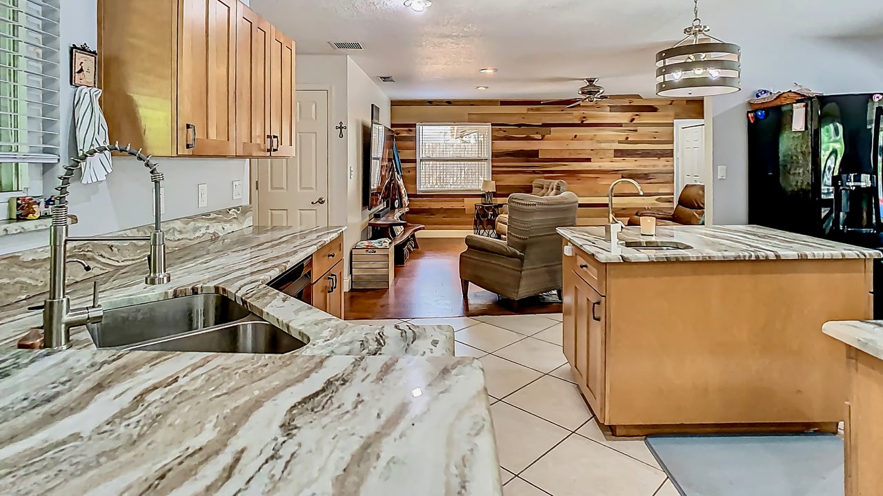 Peaceful 5-Bedroom Home in Altamonte Springs