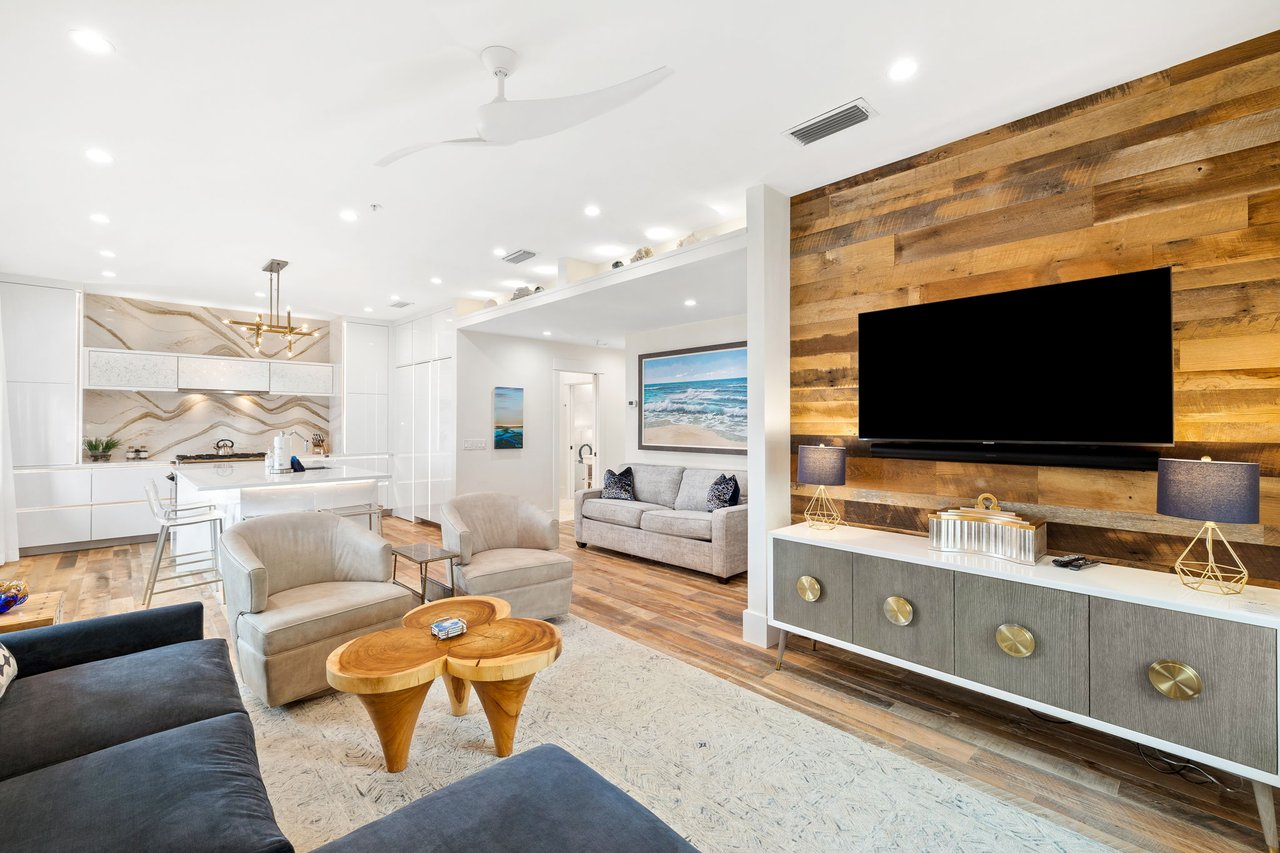 Antigua Blue | Rosemary Beach