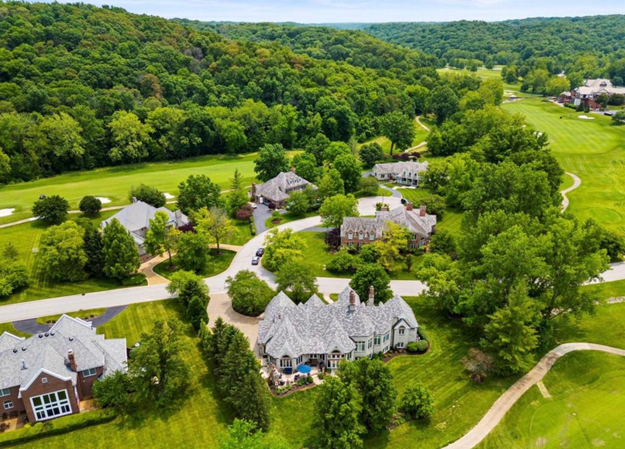 Exclusive Cedars Valley Home Along the Lewis & Clark Golf Course