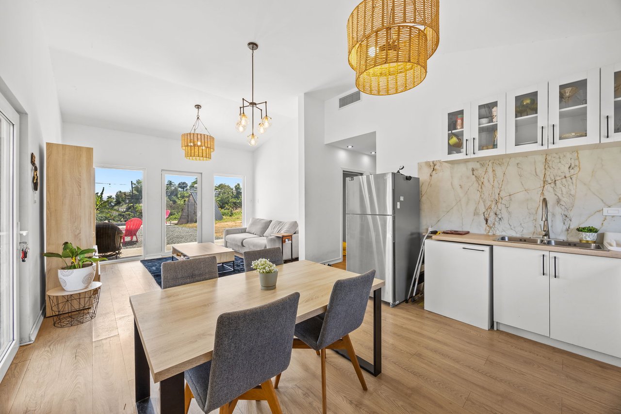 Boutique Tiny Home Oasis with Income Potential