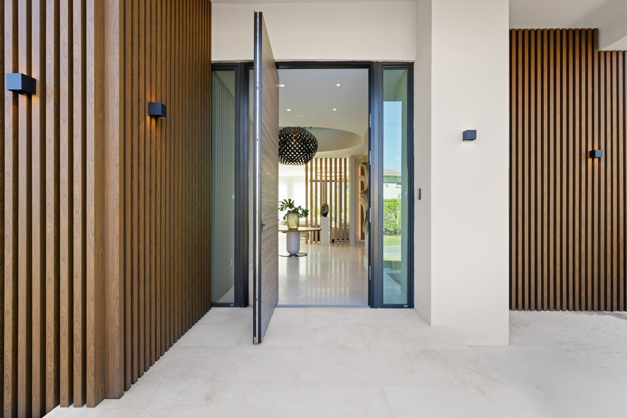 2950 NE 164th Street