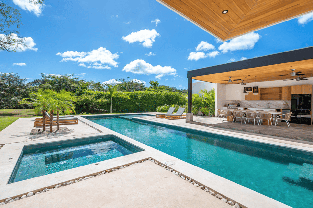 Vie De Luxe A Hacienda Pinilla - Los Almendros Paradise Estate