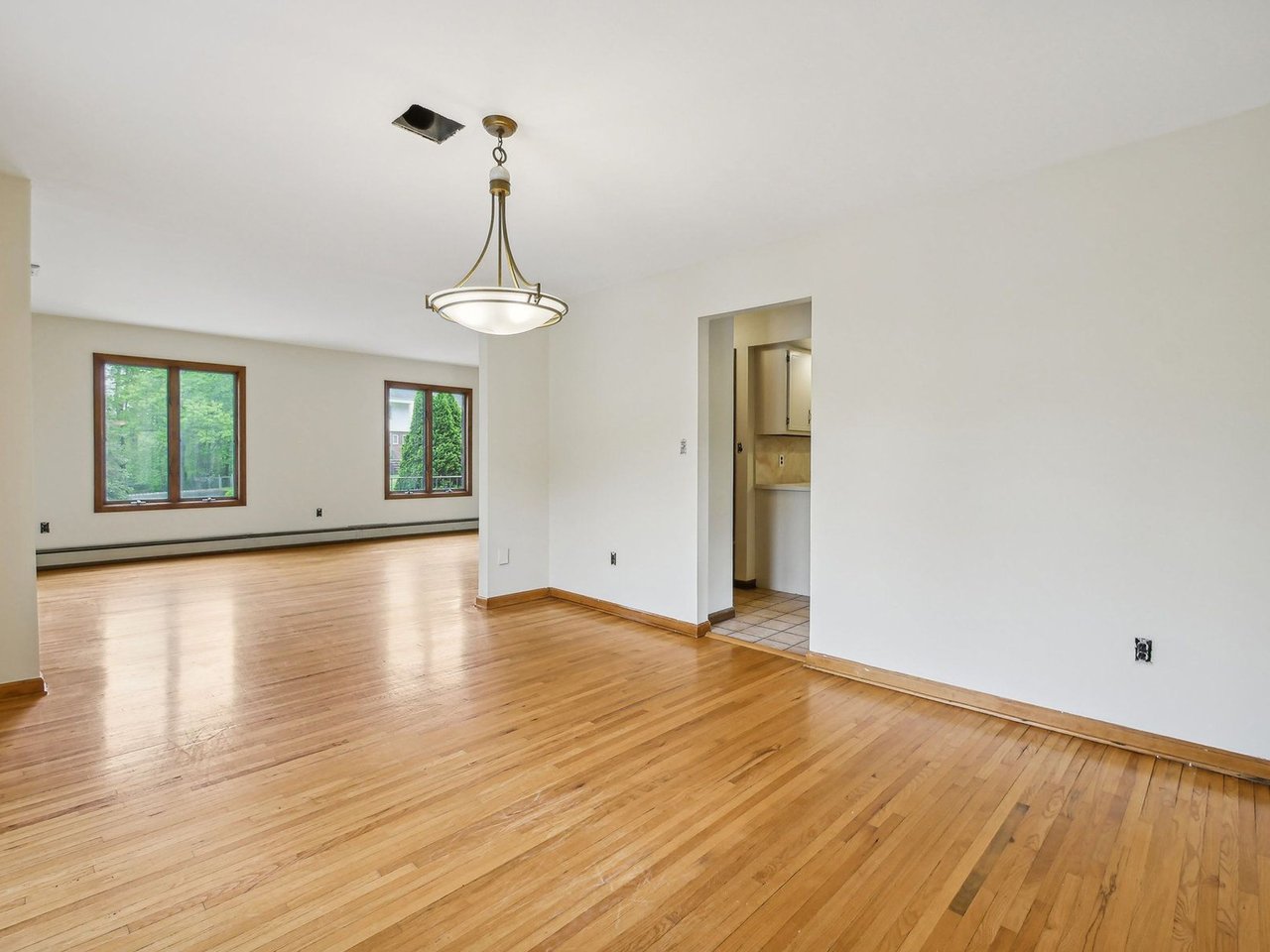 Exclusive Duplex Listing 2 Colby Court Lincoln Park, NJ