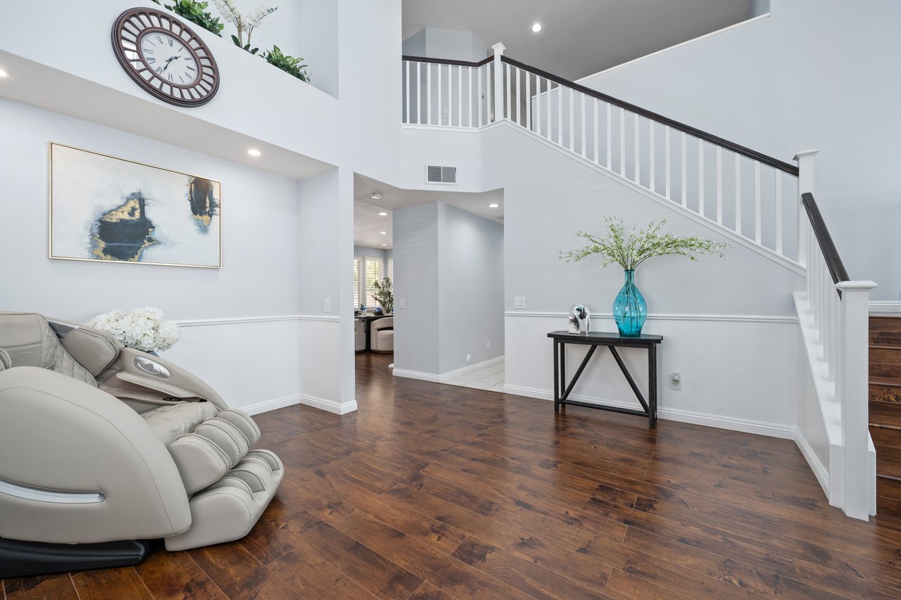11344 Sunrise Court
