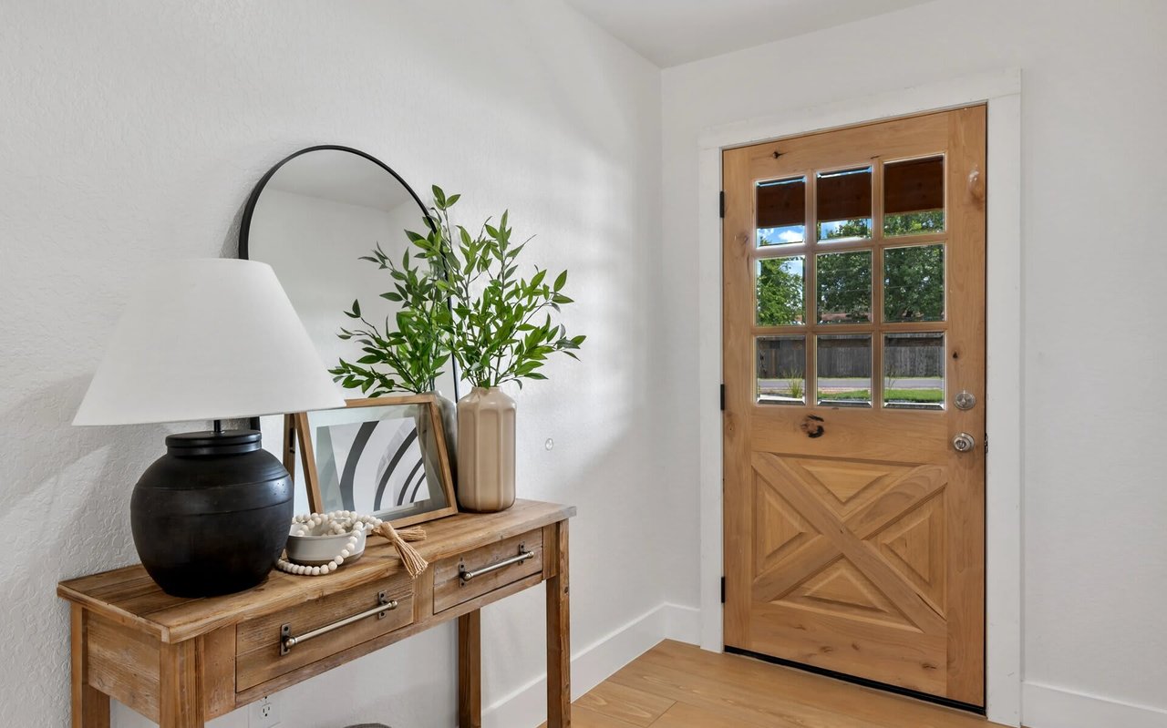 9 Refreshing Ways To Decorate Your Home With Plants