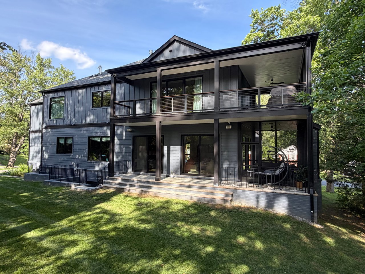 1216 Earnestine St, McLean, VA 22101