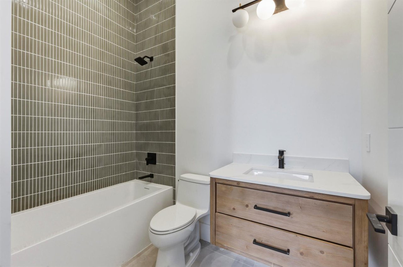 5770 Dixie Belle Road