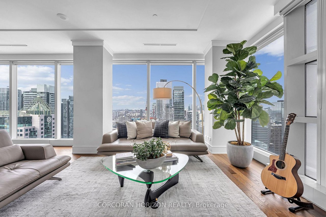 LUXURY LIVING AT THE RITZ