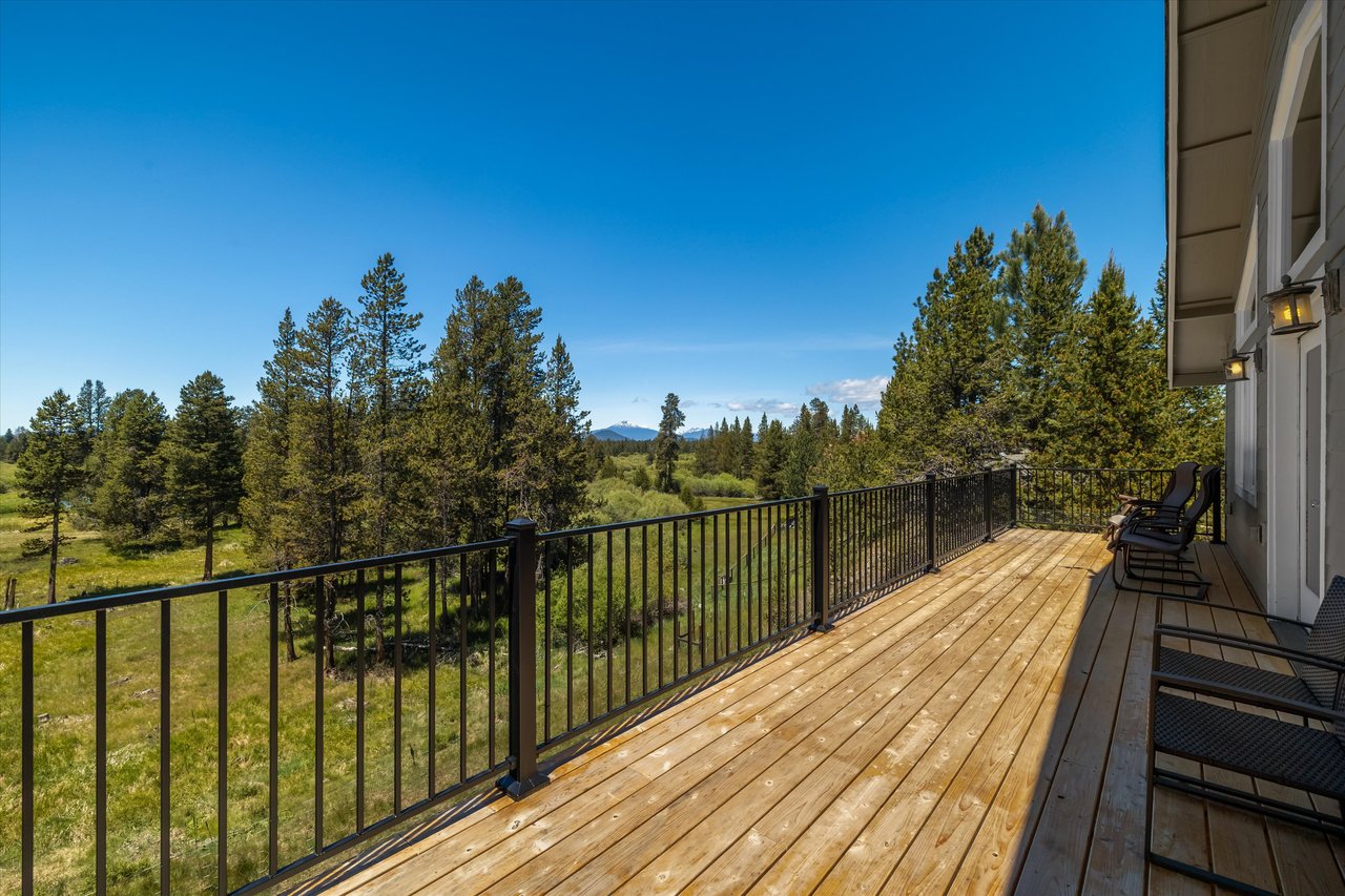 53345 Riverview Drive