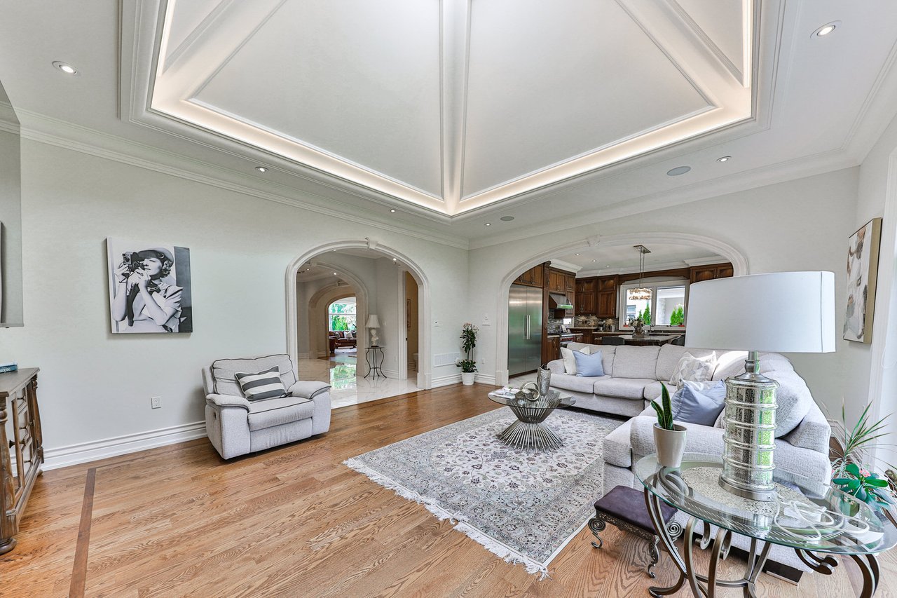 1511 Broadmoor Ave