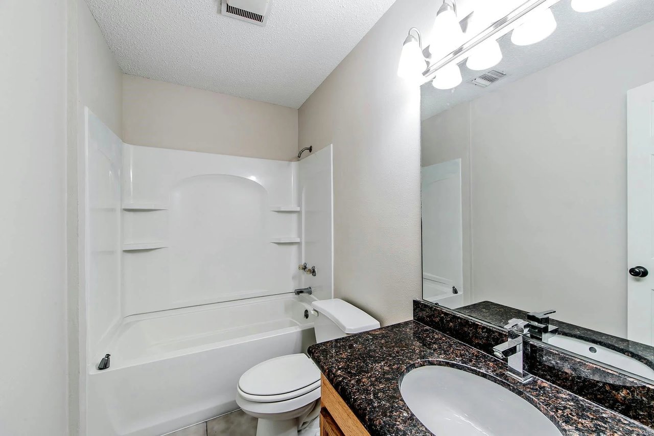 133 Tigerlily Dr