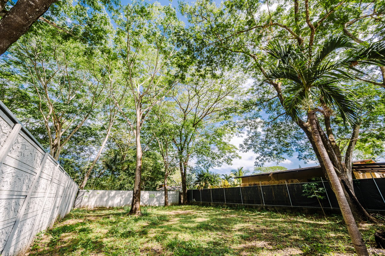 Lot B25 | Ready to Build Lot with Water & Electricity in Surfside!