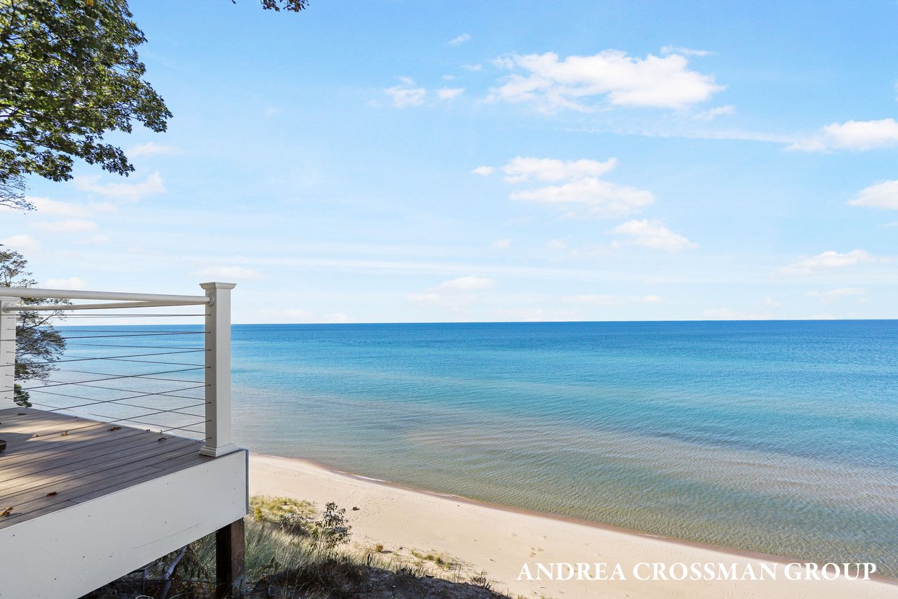 9565 Whispering Sands Dr