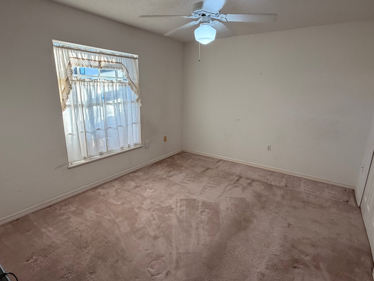 Narcoossee Corridor Renovation Opportunity 