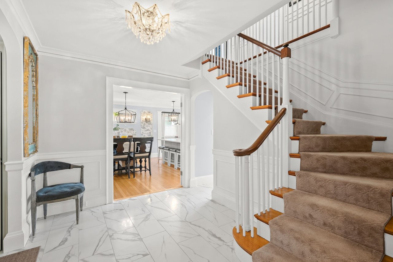 3 Essex Rd