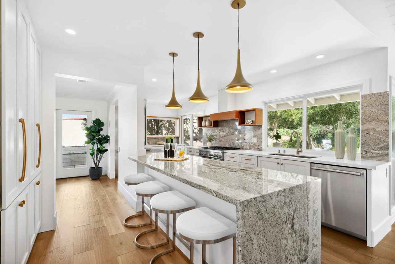 1218 Keel Drive