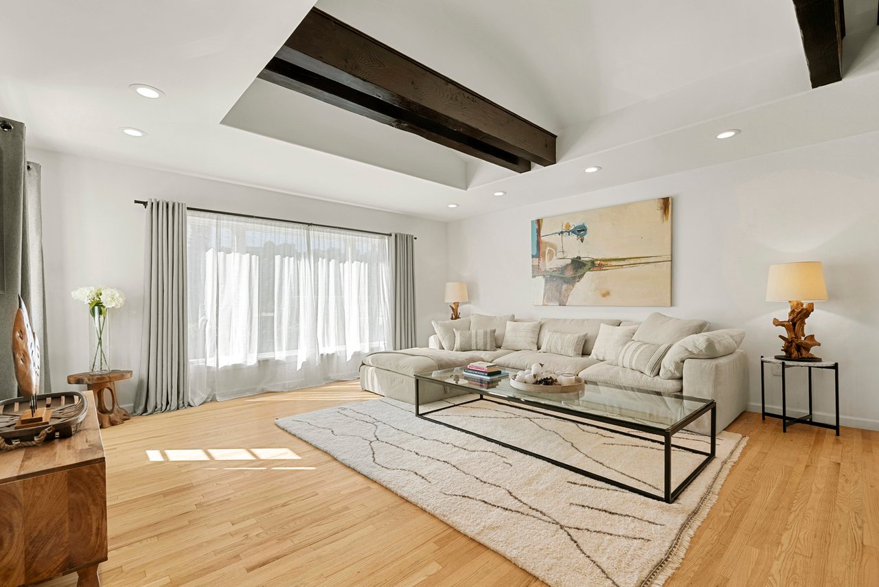 410 Entrada Dr, Santa Monica