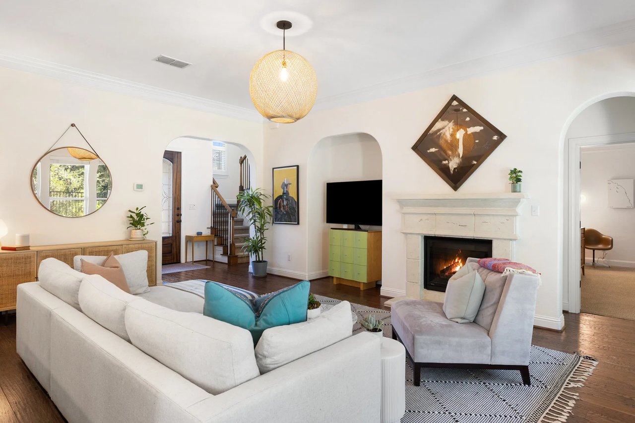 9116 Villa Norte Dr | Mediterranean Luxury in Versante Canyon