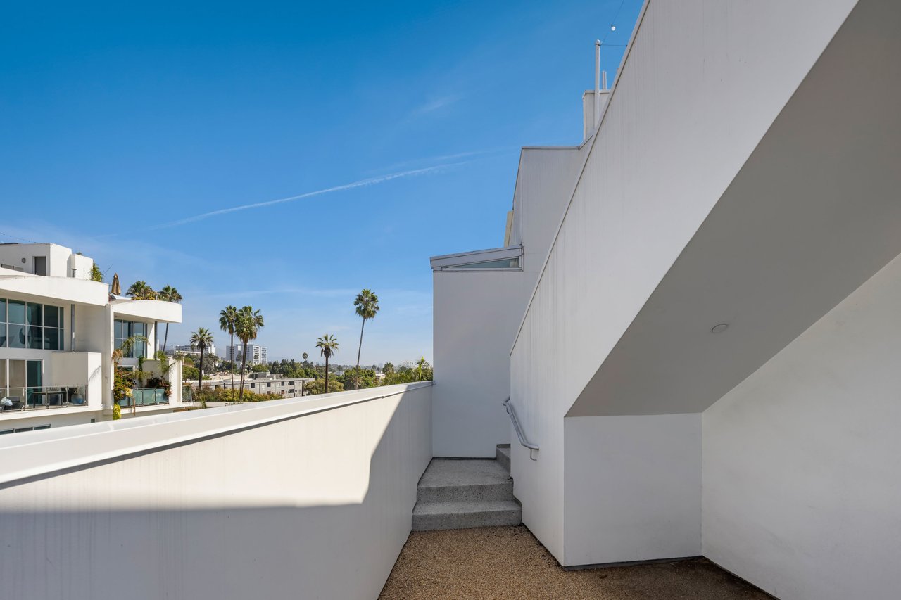 Architectural Modern Townhome
