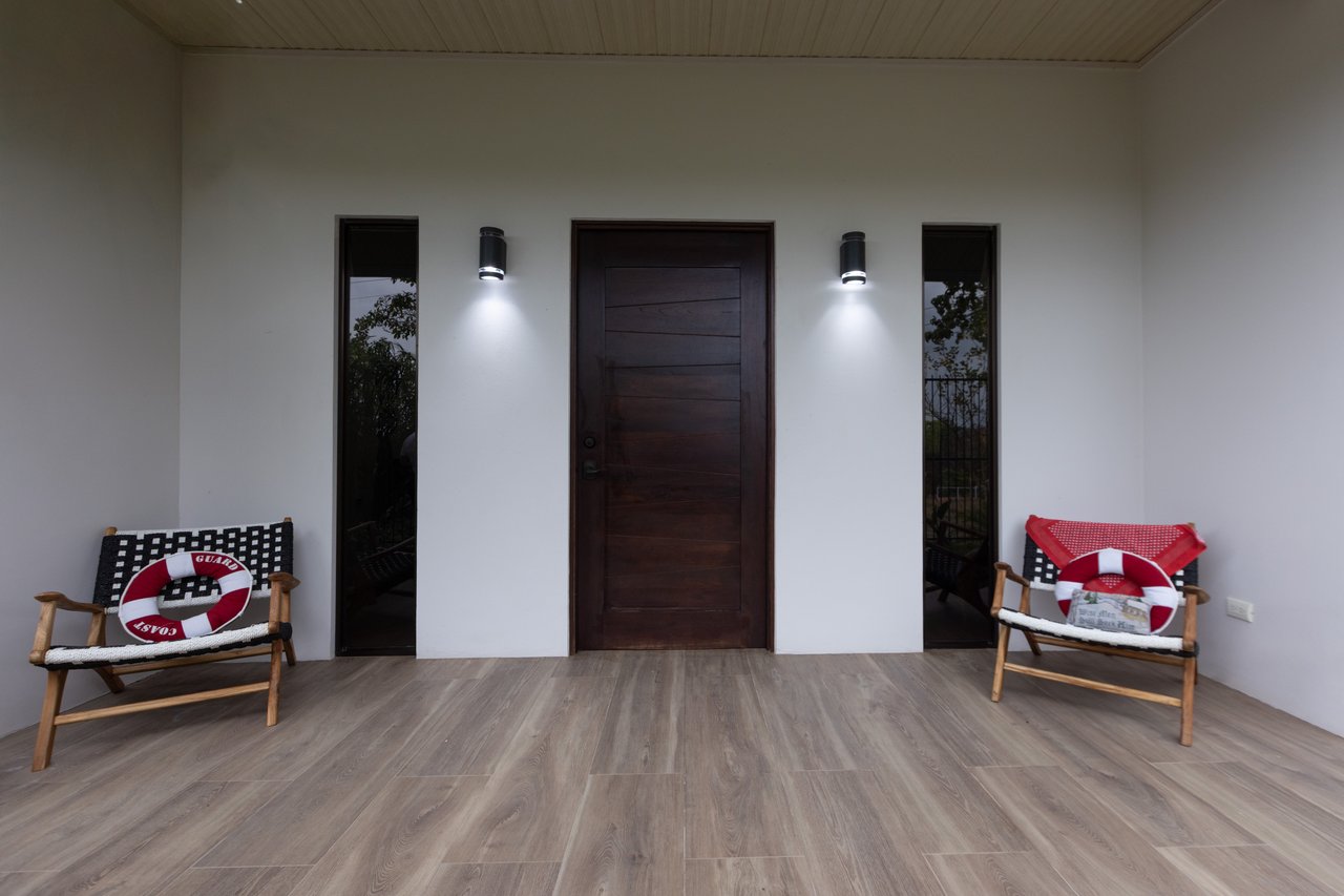 Turnkey Modern Home Near Quepos Marina – Move-In Ready! 2BDR&2BATHS