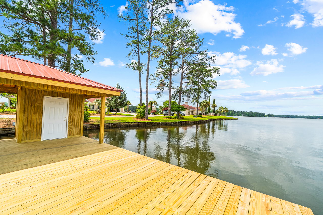 745 S Chickasaw Trail