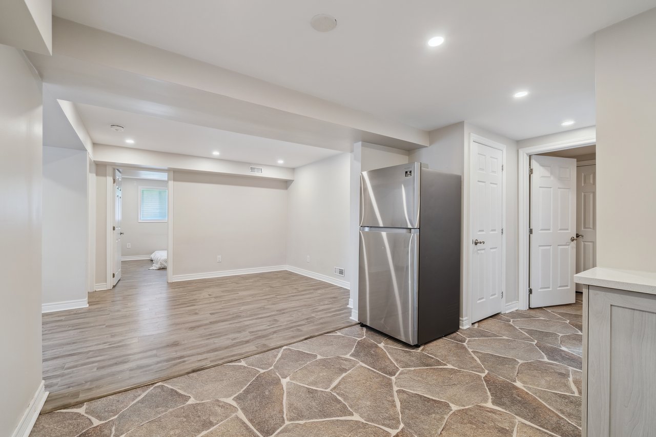 118 Wheeler Cres, Stouffville