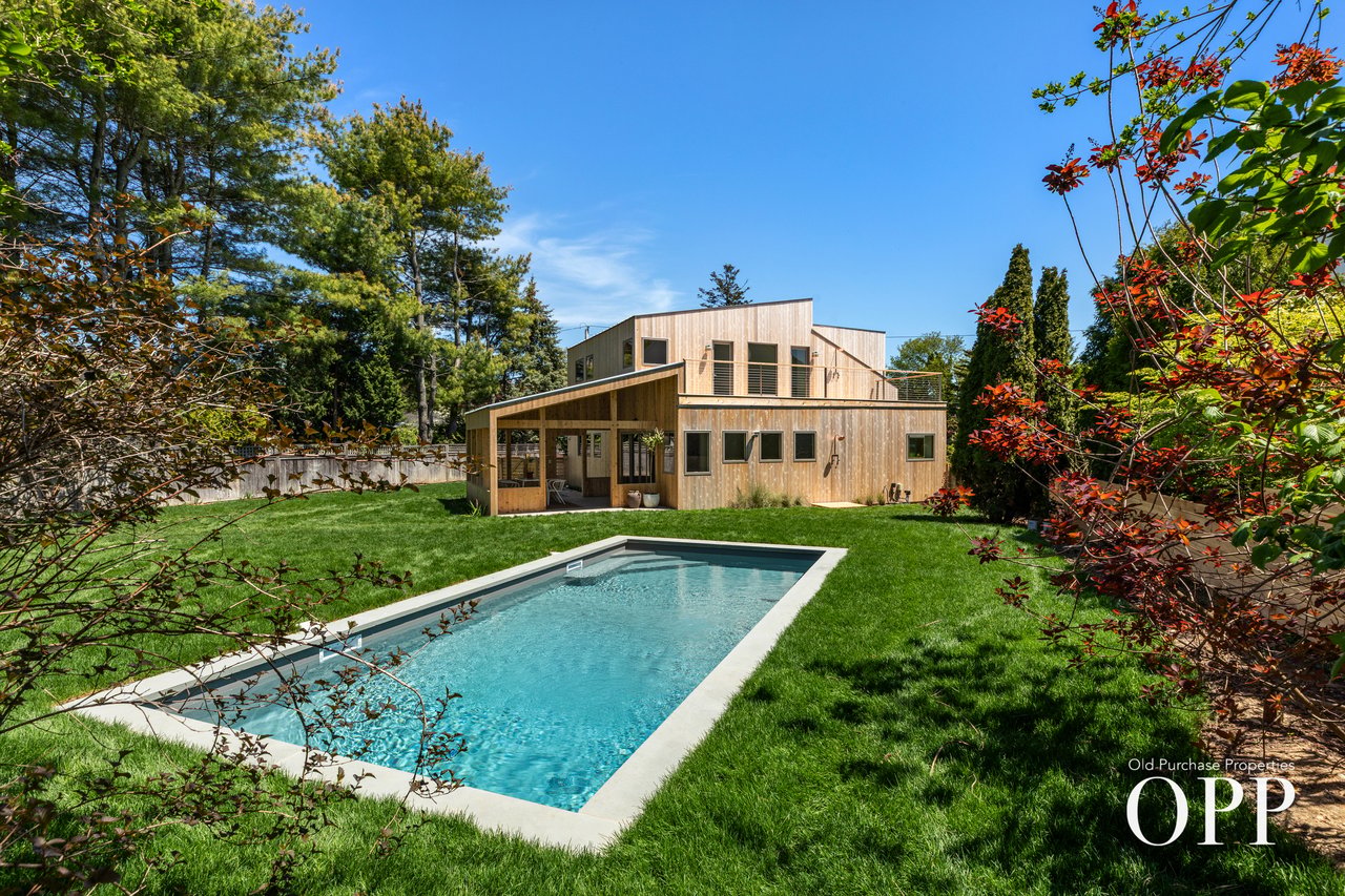 A REFINED ARCHITECTURAL STATEMENT
