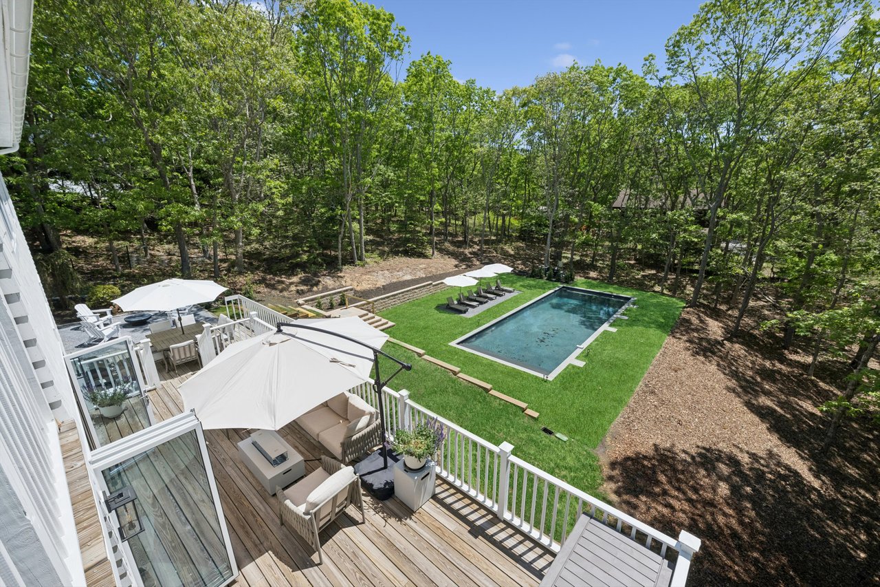 4 Trail Court, Water Mill, NY 11976