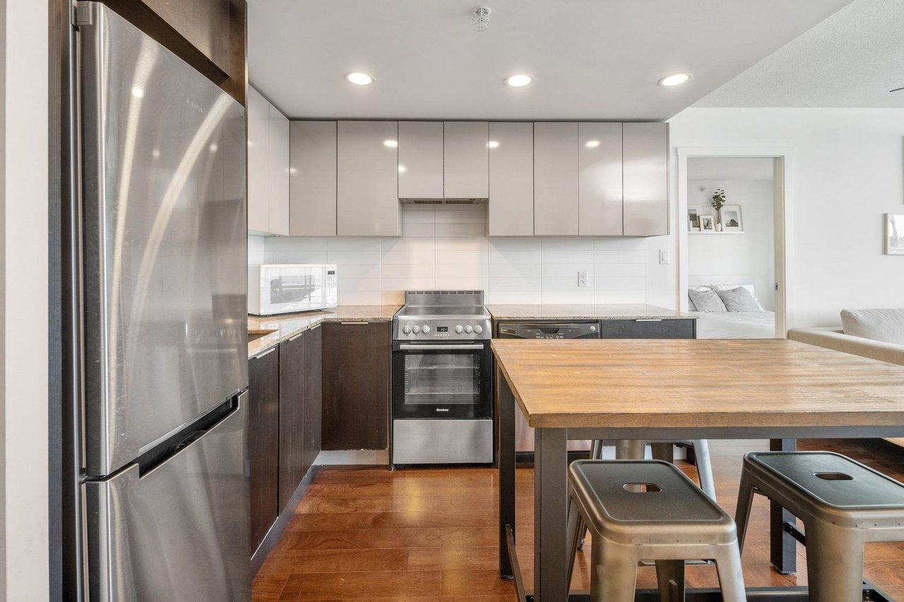1108 - 445 W 2nd Ave