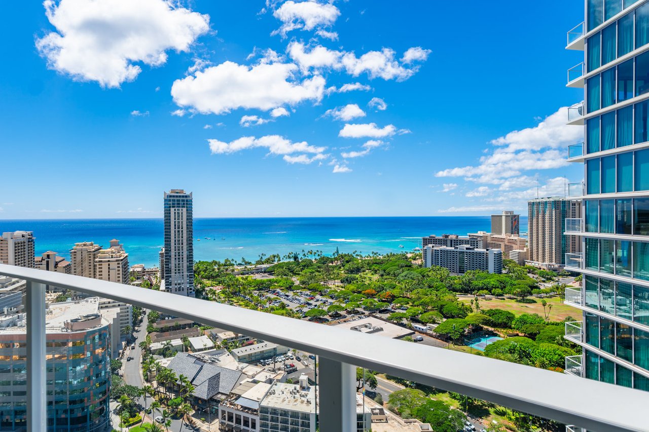 2139 Kuhio Ave #3201