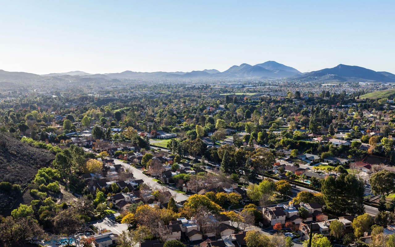 Thousand Oaks