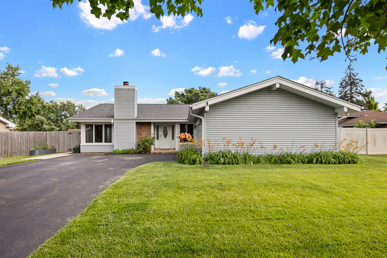 230 Plymouth Ln 