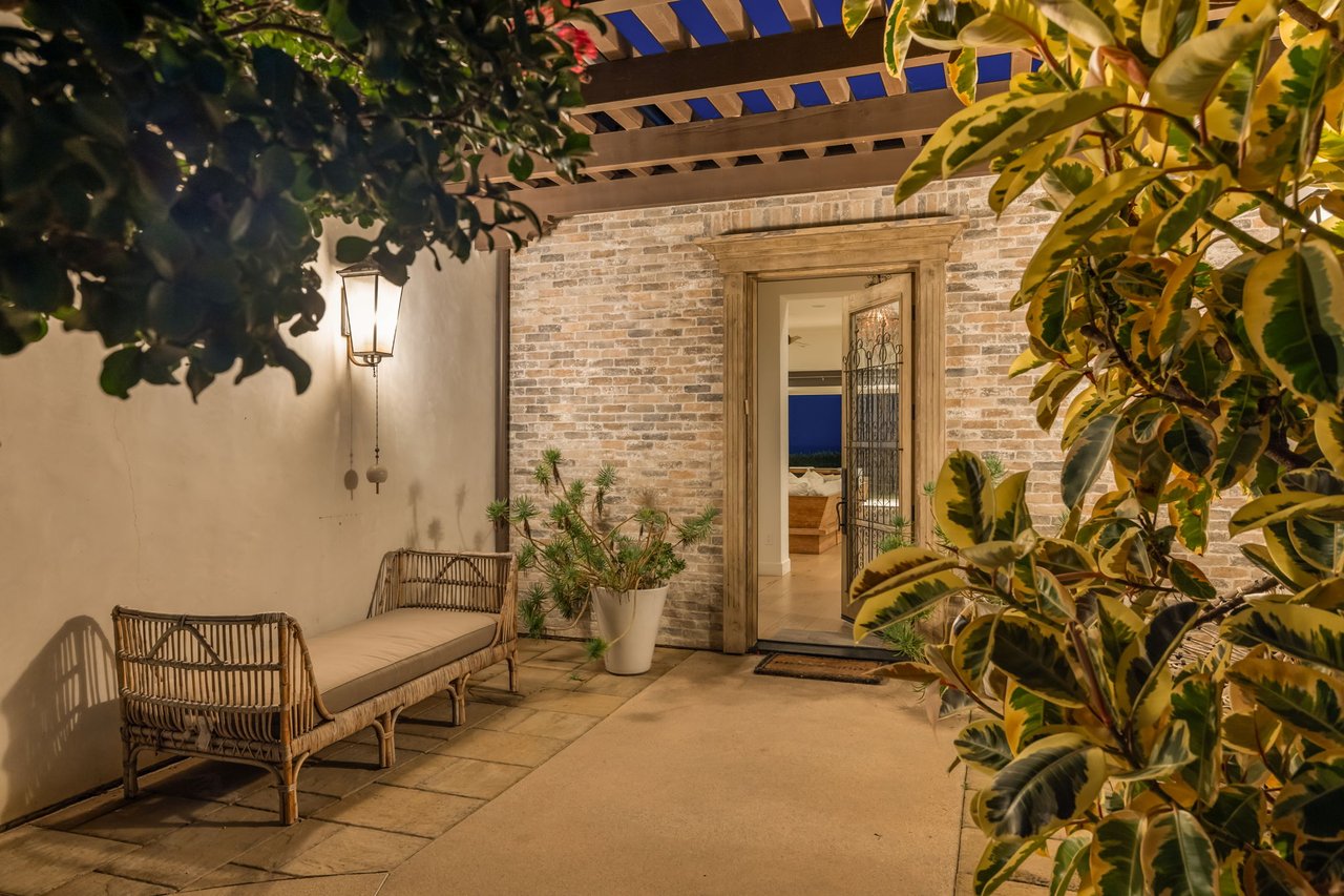6271 Zuma Mesa Dr
