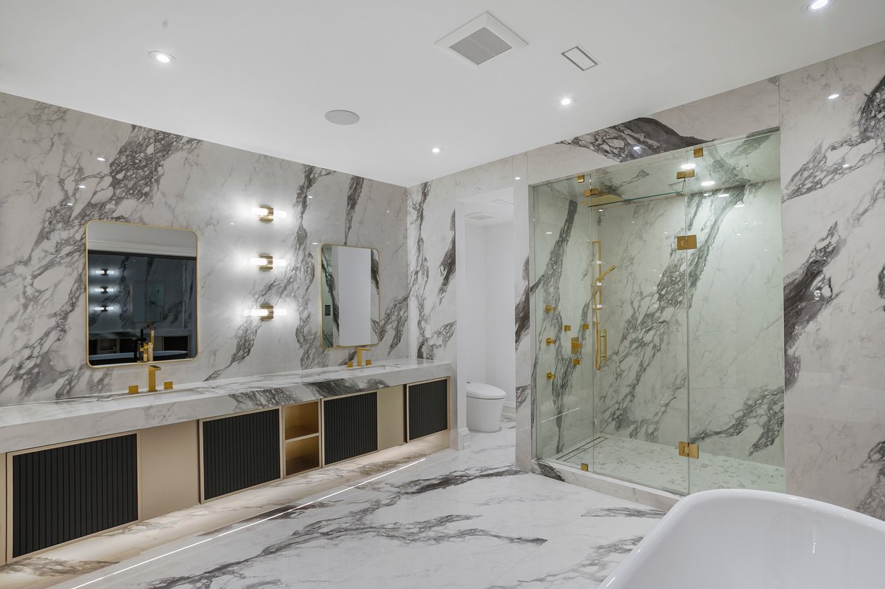 Architecturally Iconic Estate