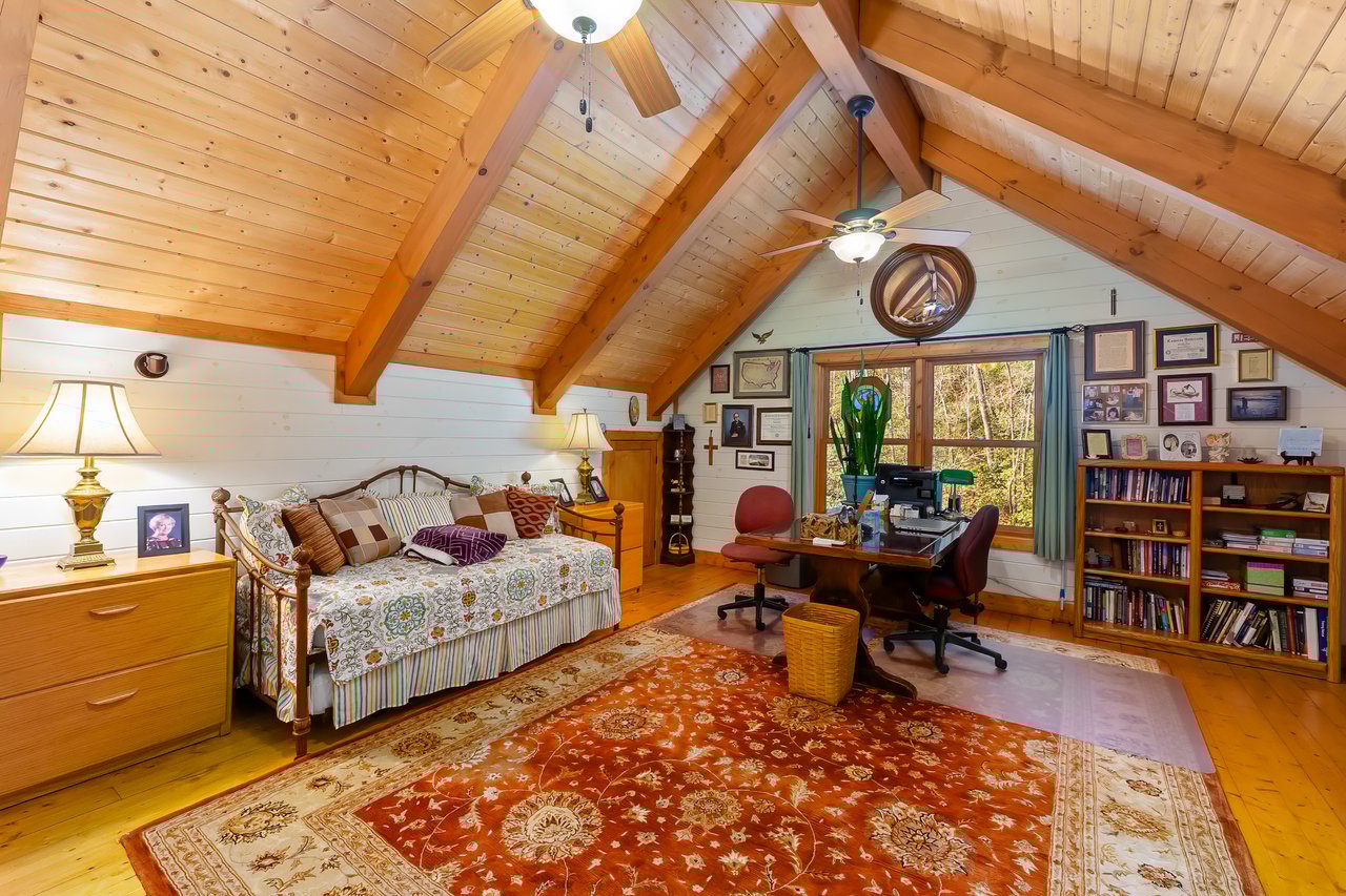 151 Diamond Falls Boulevard