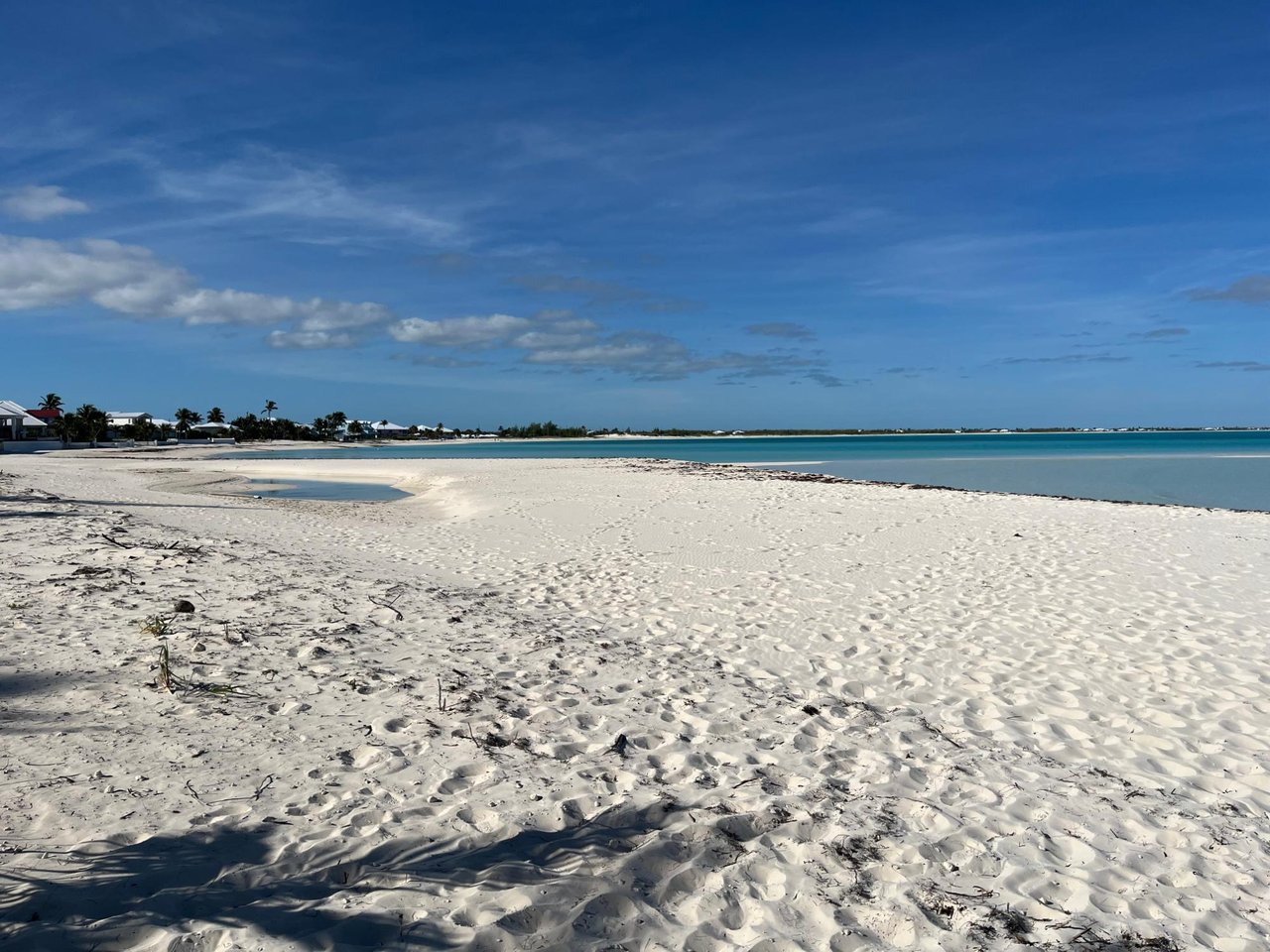 Sunnyside, Treasure Cay 