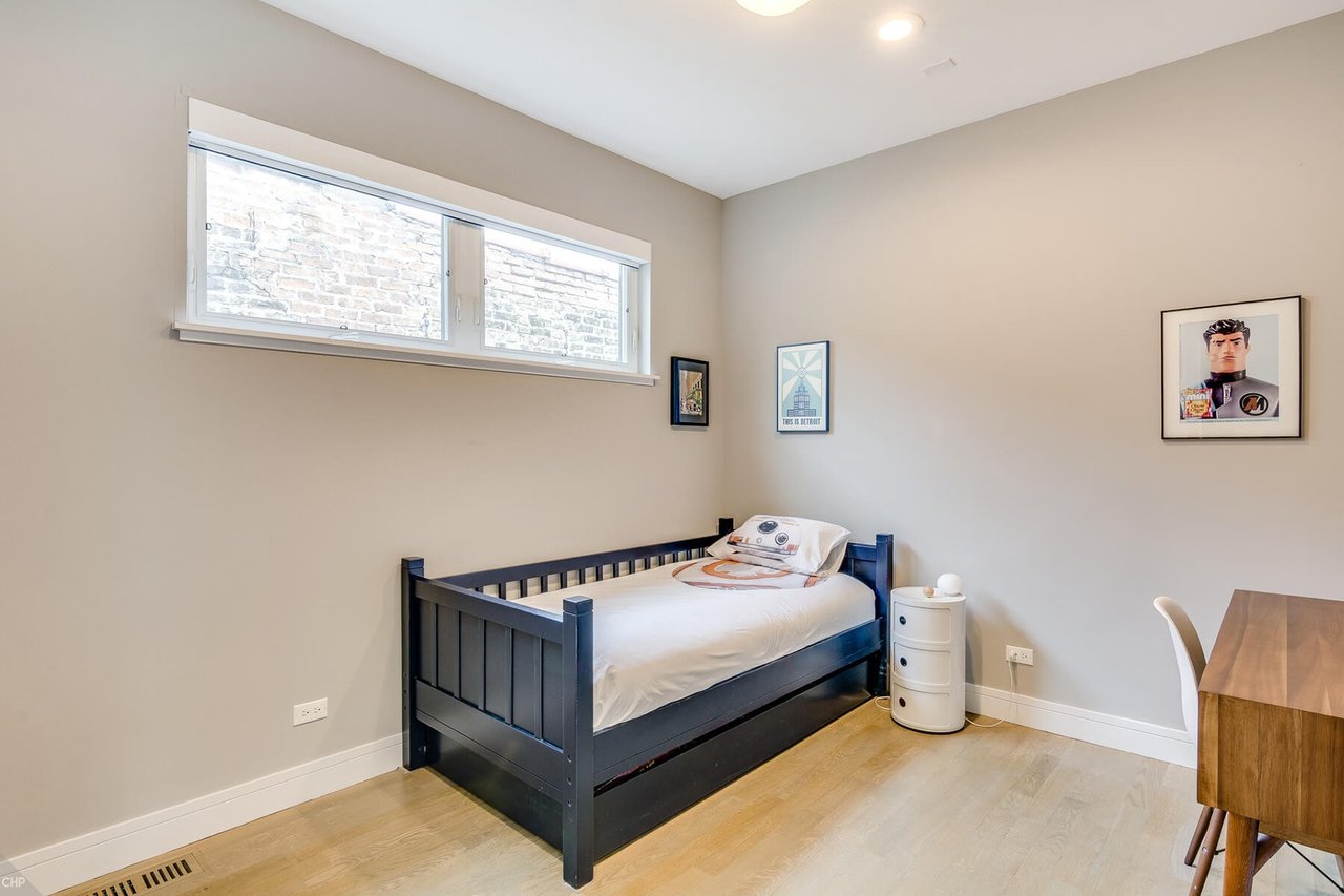 2107 West Race Ave | $1,050,000