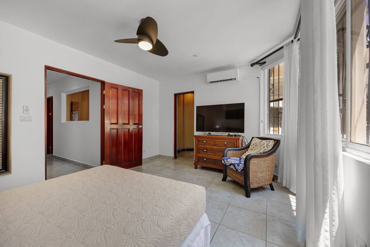 Beachfront El Destino #1A