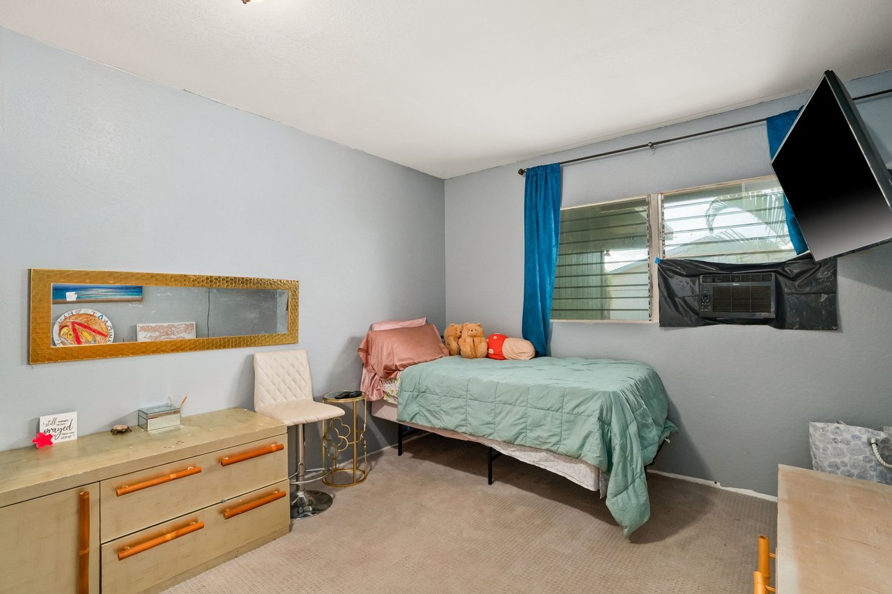 GOLDEN OPPORTUNITY: 8562-B ELEPAIO RD, KEKAHA