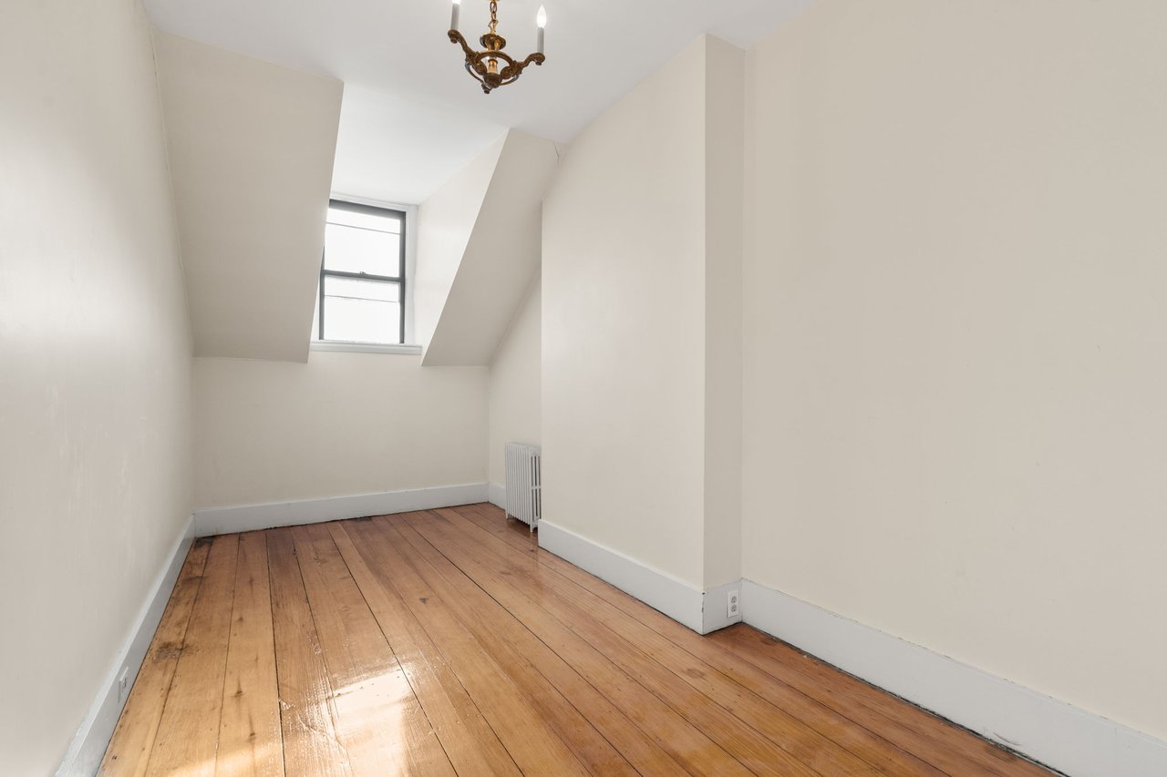 Off Market Listing- 3 Wallace Ct Charlestown, MA 02129