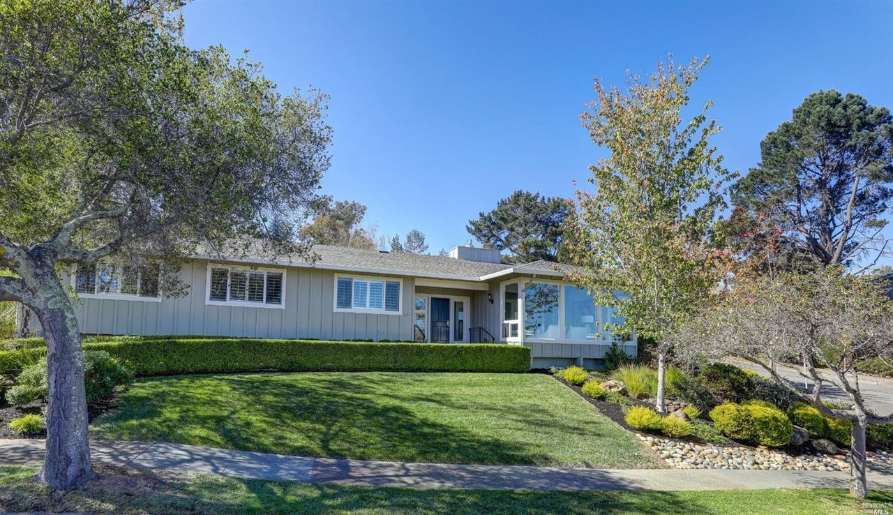 151 Fernwood Dr