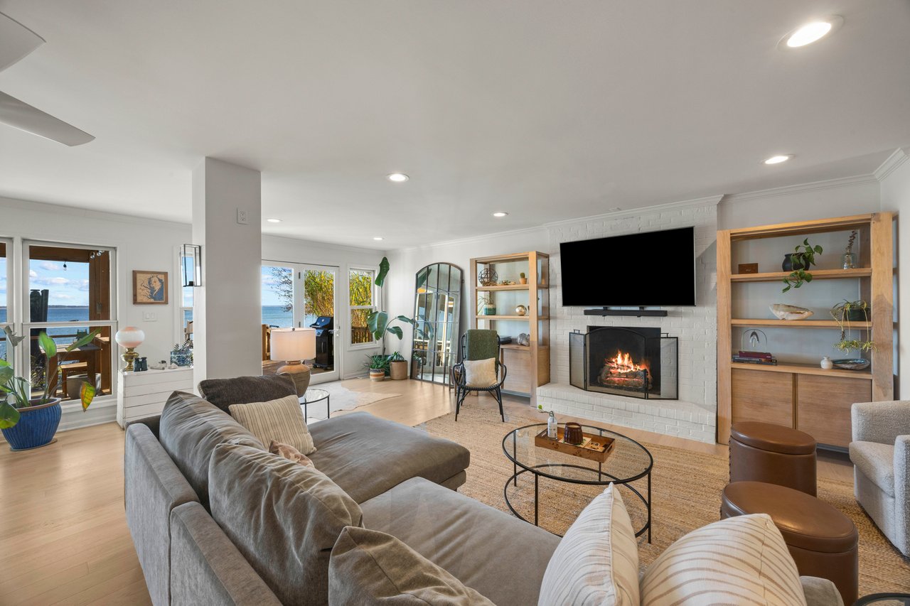 CHESTER RIVER WATERFRONT | 806 MONROE MANOR ROAD