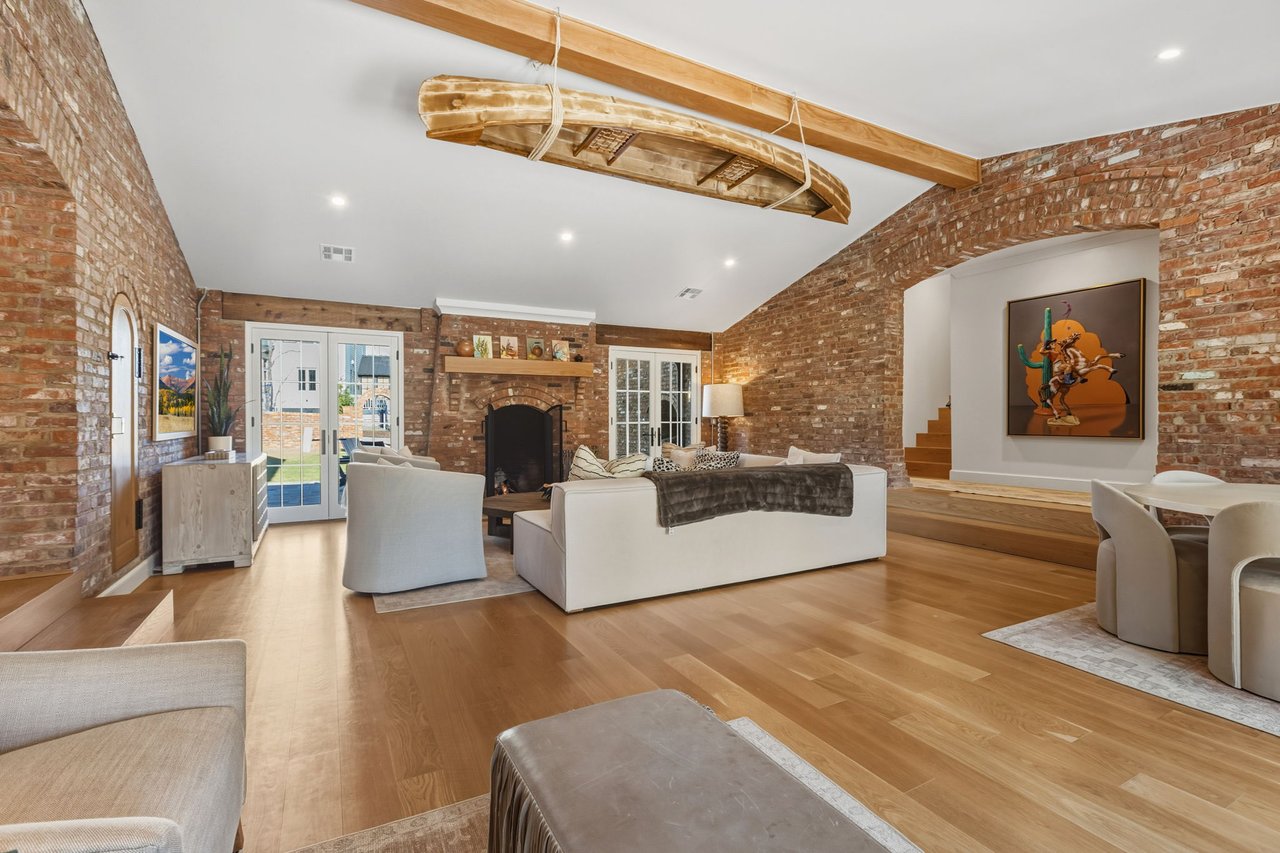 The Agency Oklahoma Listing of the Week - Legacy Masonry Home in Carlton Landing - Wyatt Poindexter - The Agency Oklahoma 